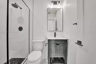 915 NW 7th St, Dania Beach, FL 33004 - Photo 27