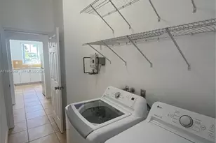 3421 SW 25th St, Miami, FL 33133 - Photo 19