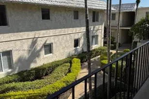 8601 SW 68th Ct, Pinecrest, FL 33156 - Photo 1