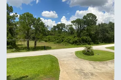 3116 Tanglewylde, Lake Placid, FL 33852 - Photo 5