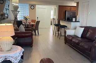 150 NW 96th Ave, Pembroke Pines, FL 33024 - Photo 1