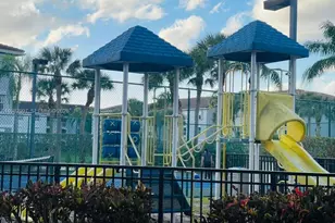 150 NW 96th Ave, Pembroke Pines, FL 33024 - Photo 37