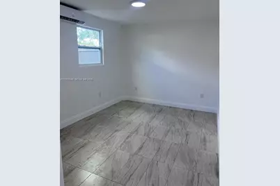 50 NW 68th Ct #3, Miami, FL 33126 - Photo 5