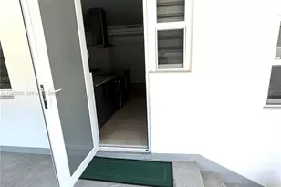 10190 Collins Ave, Bal Harbour, FL 33154 - Photo 5