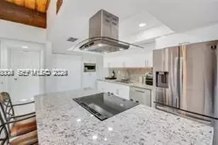 10462 SW 78th St, Miami, FL 33173 - Photo 17