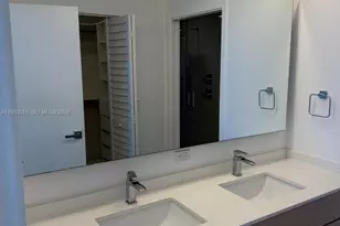 600 NE 27th St, Miami, FL 33137 - Photo 3