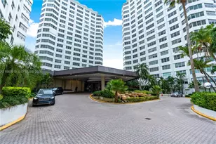 825 Brickell Bay Dr, Miami, FL 33131 - Photo 23