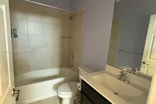 3337 W 105th Terrace, Hialeah, FL 33018 - Photo 23