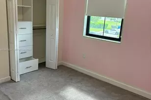 3337 W 105th Terrace, Hialeah, FL 33018 - Photo 15