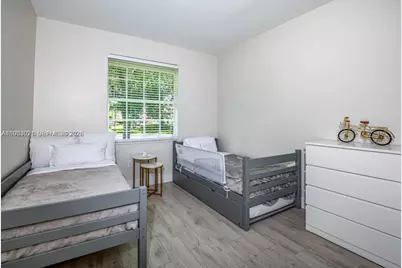 8325 NW 161st Ter #8325, Miami Lakes, FL 33016 - Photo 7