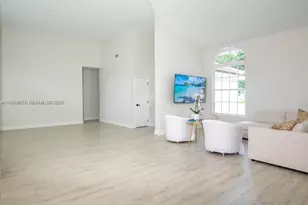 8325 NW 161st Terrace, Miami Lakes, FL 33016 - Photo 3