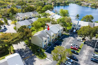 2881 S Cambridge Ln, Cooper City, FL 33026 - Photo 5
