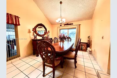 20729 SW 120th Pl, Miami, FL 33177 - Photo 7