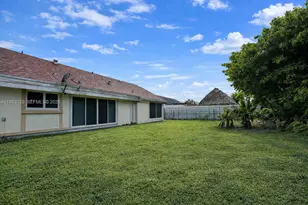 20729 SW 120th Pl, Miami, FL 33177 - Photo 17