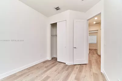 10447 NW 66th St, Doral, FL 33178 - Photo 17