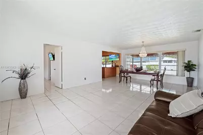 2055 NW 132nd St, Miami, FL 33167 - Photo 11