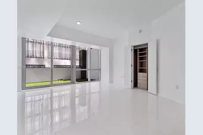 851 NE 1st Ave #307, Miami, FL 33132 - Photo 11