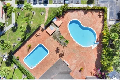 9001 SW 77th Ave #C202, Miami, FL 33156 - Photo 5