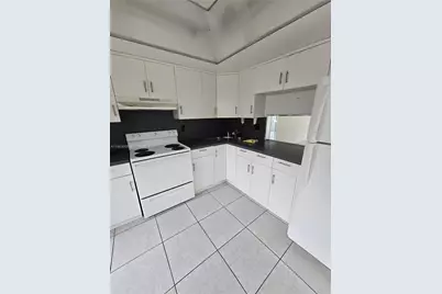 851 NE 14th Ave #414, Hallandale Beach, FL 33009 - Photo 9