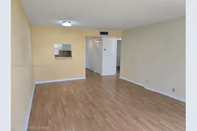 9261 Sunrise Lakes Blvd #201, Sunrise, FL 33322 - Photo 1