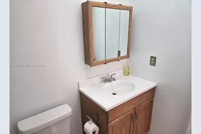 9261 Sunrise Lakes Blvd #201, Sunrise, FL 33322 - Photo 39