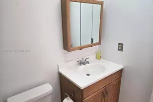 9261 Sunrise Lakes Blvd, Sunrise, FL 33322 - Photo 39