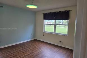 9261 Sunrise Lakes Blvd, Sunrise, FL 33322 - Photo 25