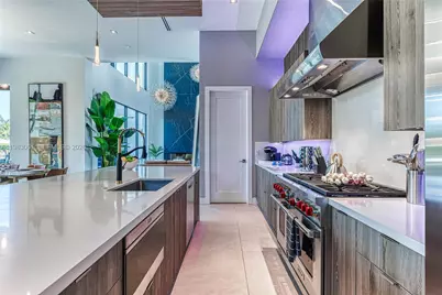 2817 NE 35th St, Fort Lauderdale, FL 33306 - Photo 17