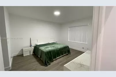 11581 SW 10th Ct, Pembroke Pines, FL 33025 - Photo 19