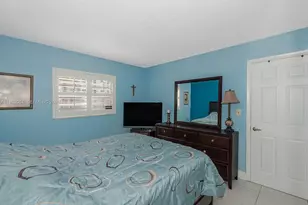 4270 NW 40th St, Lauderdale Lakes, FL 33319 - Photo 17
