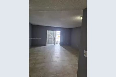 2061 NW 47th Ter #111, Lauderhill, FL 33313 - Photo 5