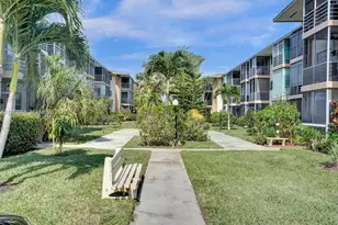 17000 NE 14th Ave, Miami, FL 33162 - Photo 13