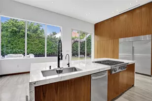 19914 NE 19th Ct, Miami, FL 33179 - Photo 5