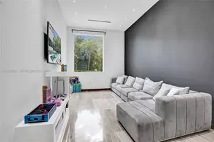 19914 NE 19th Ct, Miami, FL 33179 - Photo 17