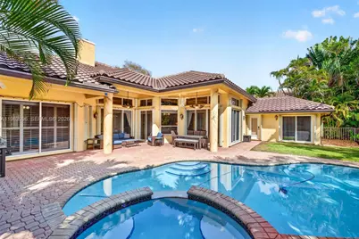 1083 SW 156th Ter, Pembroke Pines, FL 33027 - Photo 73
