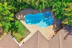 1083 SW 156th Terrace, Pembroke Pines, FL 33027 - Photo 13