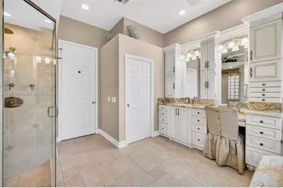 1083 SW 156th Ter, Pembroke Pines, FL 33027 - Photo 51