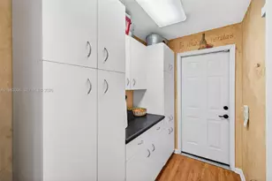 1083 SW 156th Terrace, Pembroke Pines, FL 33027 - Photo 65