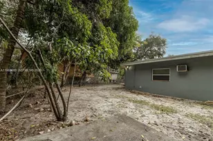 259 NE 56th St, Miami, FL 33137 - Photo 35