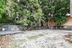 259 NE 56th St, Miami, FL 33137 - Photo 39