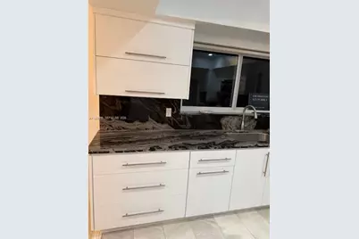 1100 N Shore Dr #0, Miami Beach, FL 33141 - Photo 11