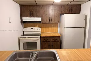 13390 NE 7th Ave, North Miami, FL 33161 - Photo 27