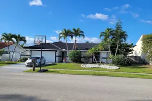 412 NW 72nd St, Boca Raton, FL 33487 - Photo 1