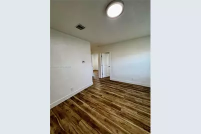 609 NW 2nd Ave #1, Hallandale Beach, FL 33009 - Photo 9