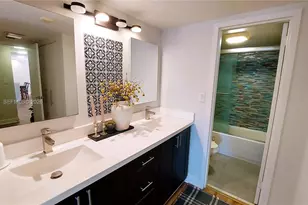 3375 N Country Club Dr, Aventura, FL 33180 - Photo 15