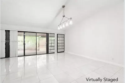 550 NE 173rd St, North Miami Beach, FL 33162 - Photo 9