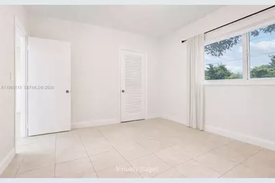550 NE 173rd St, North Miami Beach, FL 33162 - Photo 17