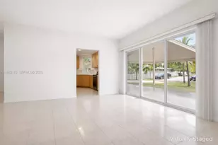 550 NE 173rd St, North Miami Beach, FL 33162 - Photo 11