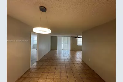 1100 Saint Charles Pl #215, Pembroke Pines, FL 33026 - Photo 5