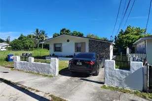 836 NW 98th St, Miami, FL 33150 - Photo 3